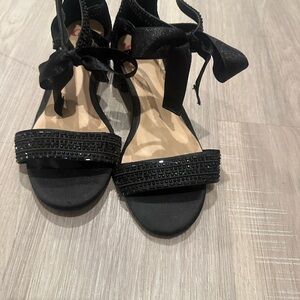 Elegant Black Sandals with Rhinestone Detailing for girls